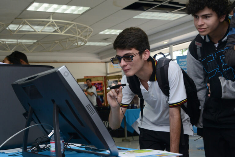 La Universidad de Costa Rica y la virtualización de la docencia