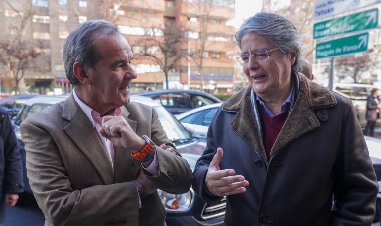 Presidente de Ecuador se reúne en España con el Secretario general iberoamericano