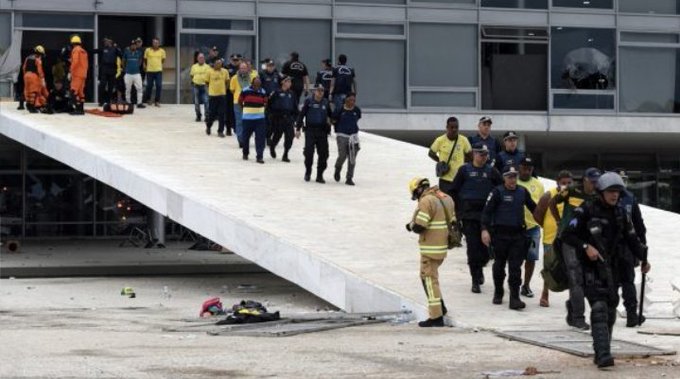 La Fiscalía de Brasil denuncia a otros 150 bolsonaristas por el intento golpista