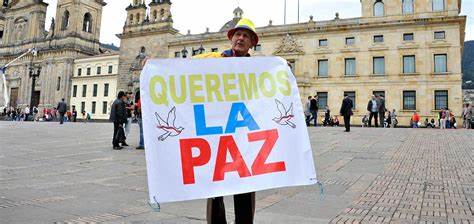 ELN advierte que medidas unilaterales del Gobierno colombiano atentan contra los diálogos