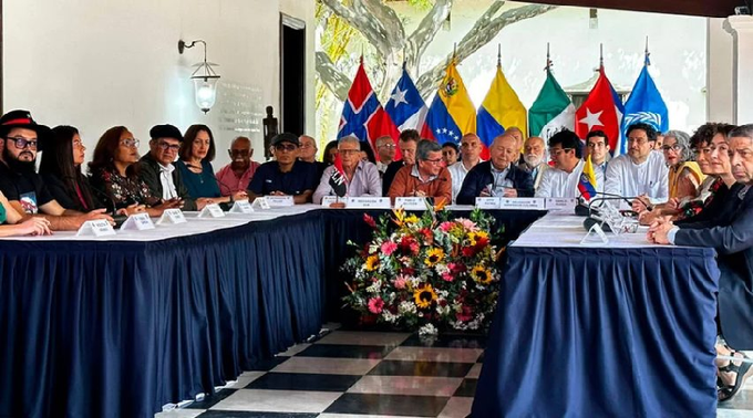 Delegación del Gobierno colombiano asegura que situación con ELN quedó superada