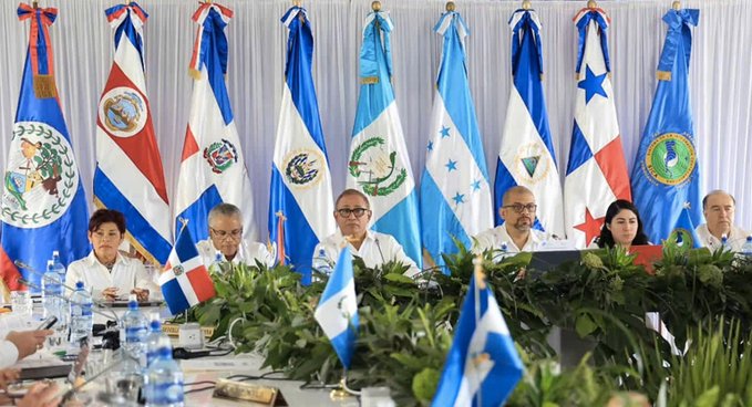 Costa Rica pide reformas en Cumbre de SICA