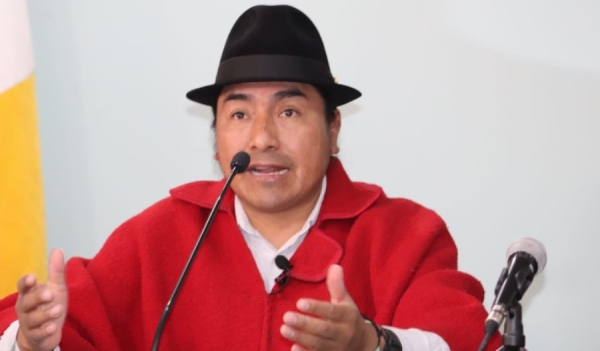 Líder indígena pide a al presidente de Ecuador dar «un paso al costado»