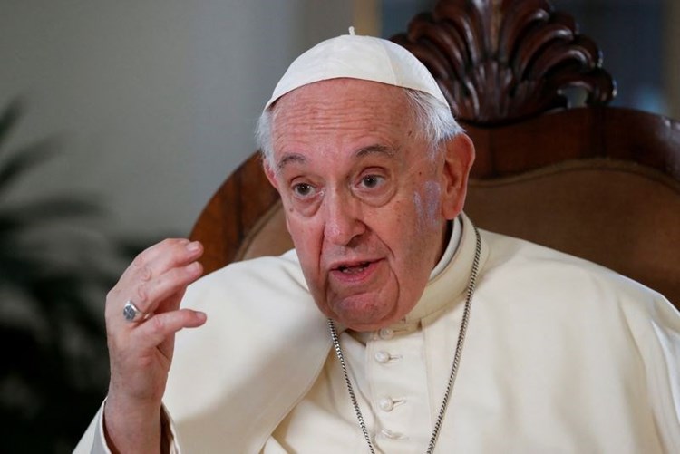 Papa insta a ‘negociar’ para poner fin a la guerra en Ucrania