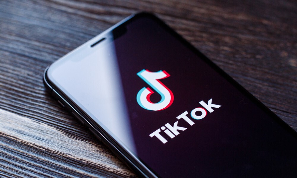 TikTok implementa un acceso directo de búsqueda en la página de inicio del iPhone