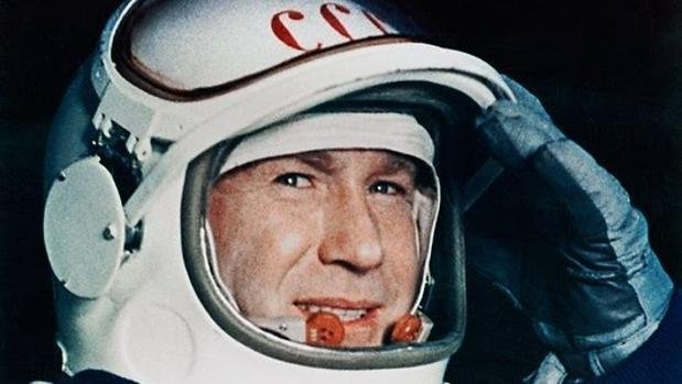 Se cumplen 59 años del primer paseo espacial. La gesta de Leonov