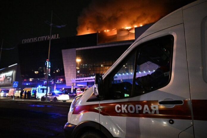 Ataque-terrorista-a-la-sala-de-conciertos-Crocus-City-Hall-en-Moscu-696x464.jpeg