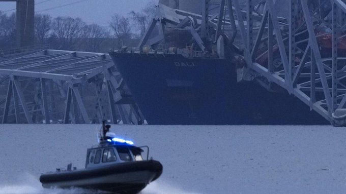 Guardia Costera de EEUU da por muertos a desaparecidos en derrumbe de puente de Baltimore