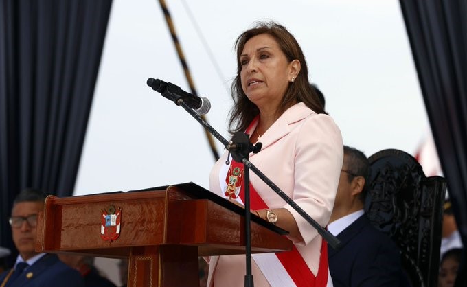 Fiscalía de Perú inicia una investigación contra Dina Boluarte por presunta corrupción