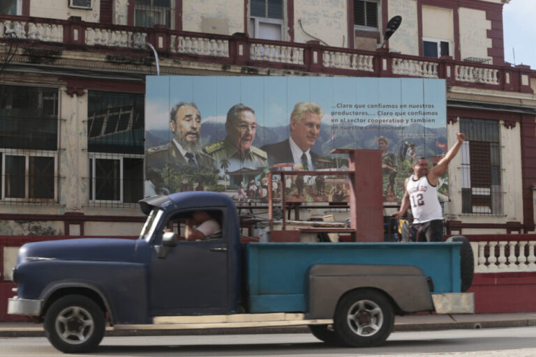 Protestas ciudadanas caldean escenario sociopolítico en Cuba
