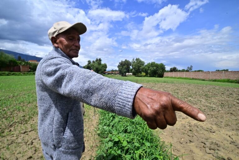 Sequías y lluvias se alternan en Bolivia para golpear producción de alimentos