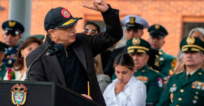 Presidente de Colombia denuncia golpe blando por parte de la derecha