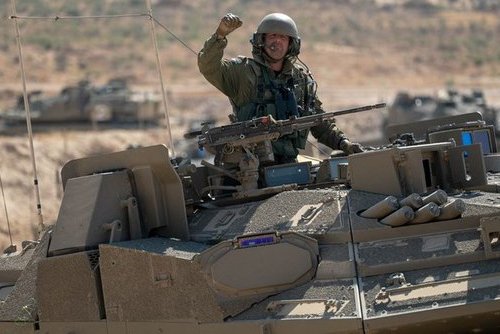Israel moviliza dos brigadas más para combatir en Gaza