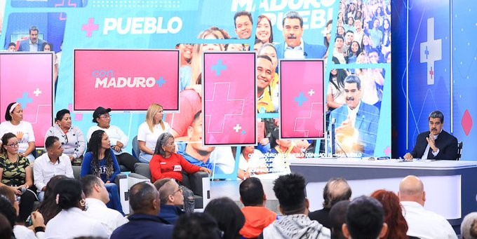Maduro acusa a EEUU de usar a Milei y a Noboa para ejecutar ataques contra su par mexicano