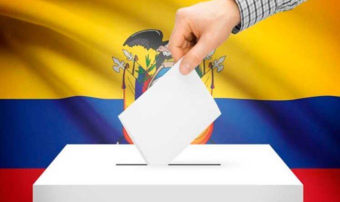 Más de 5.000 privados de libertad en Ecuador votan en el referendo y consulta popular
